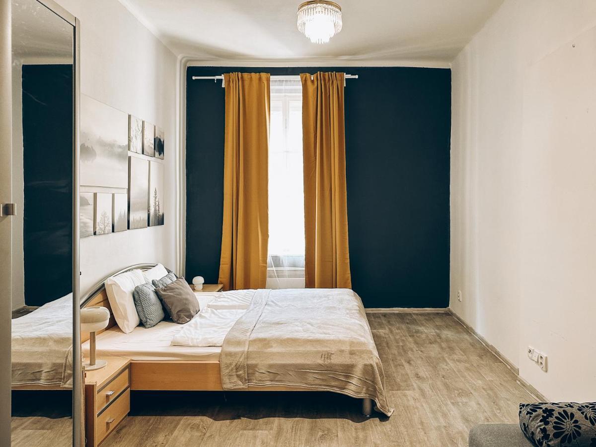 Savor Apartment Praag Buitenkant foto