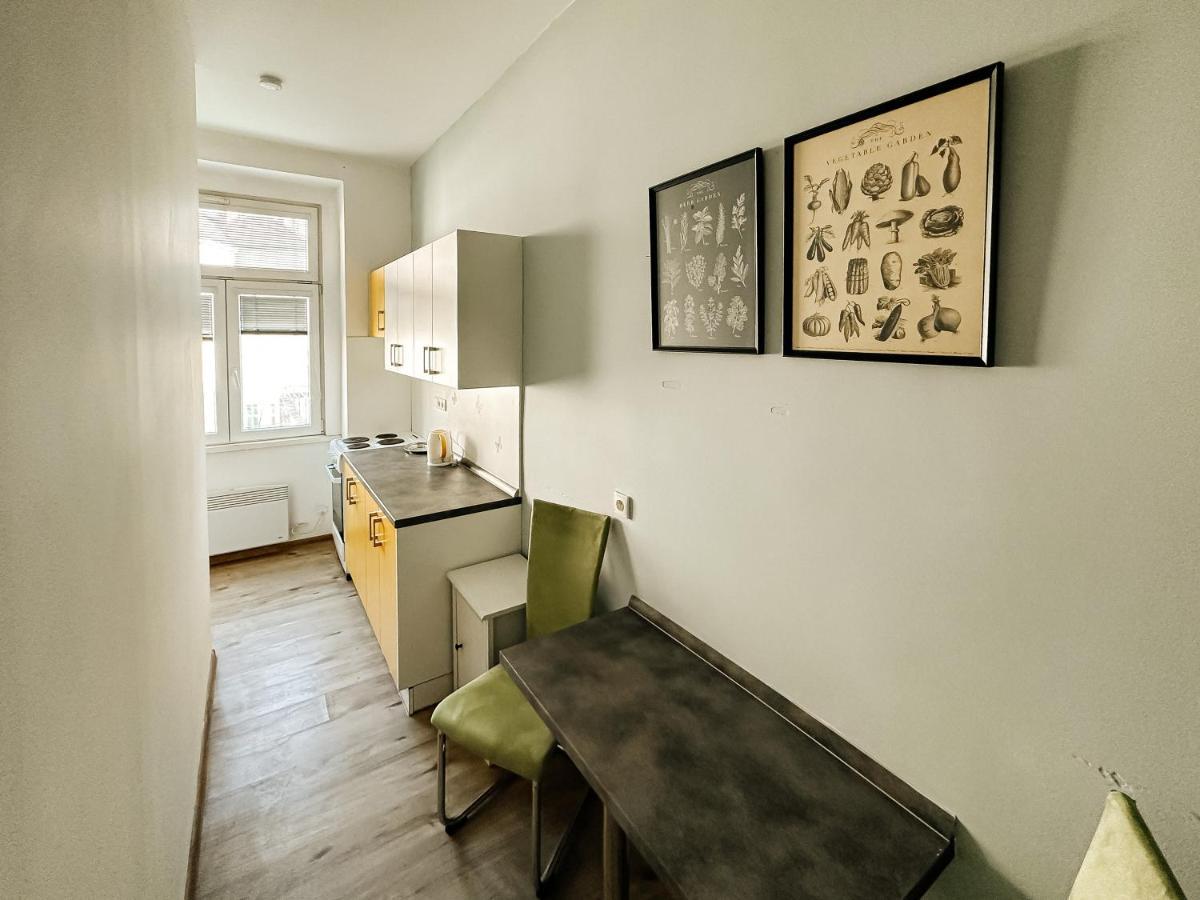 Savor Apartment Praag Buitenkant foto