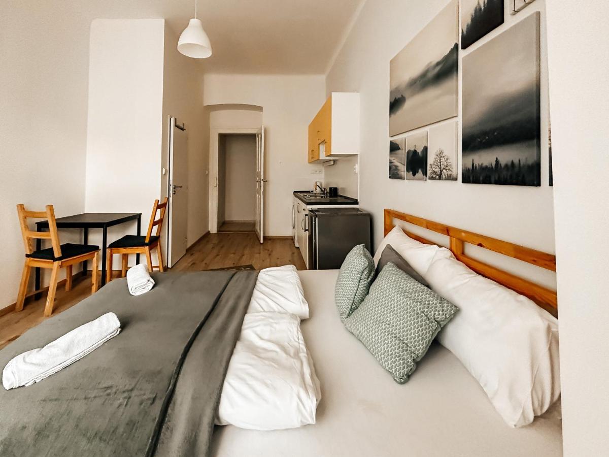Savor Apartment Praag Buitenkant foto